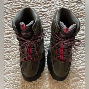 Roebuck & Co. Women’s Hiking Boots ‘Walter’ Gray Pink Waterproof Cushion US7 NEW